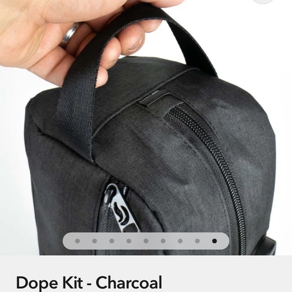 Skunk -Odor Protection-Skunk car / travel locking bag 
SKUNK Sk9   nwt - Picture 2 of 11